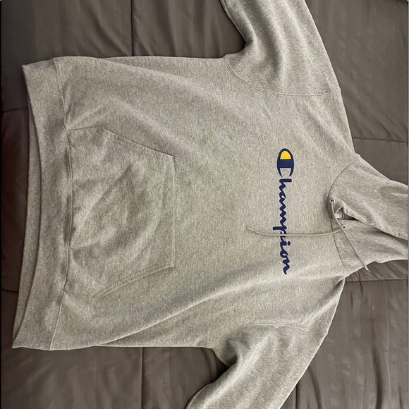 Champion hoodie - Picture 1 of 2